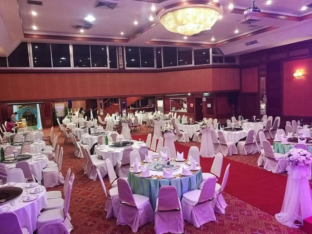 Khon Kaen Hotel Exteriér fotografie